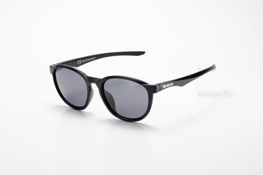 PUG (パグ)| 偏光サングラス ブラック×ブラック