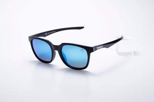 BEAGLE (ビーグル)| 偏光サングラス ブラック×アイスブルー
