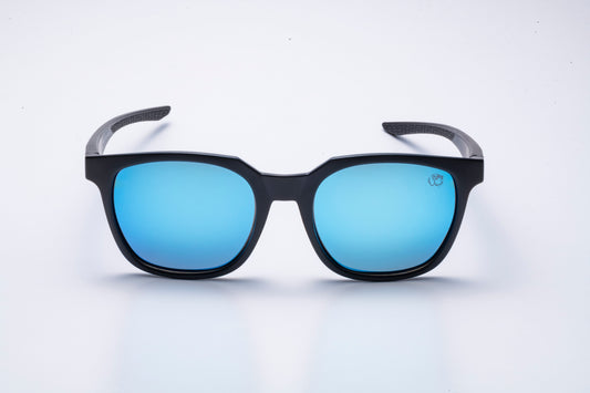 BEAGLE （ビーグル）| 偏光サングラス　ブラック×アイスブルー